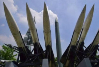 朝鲜向东部海岸发射了三枚弹道导弹 日本不原谅