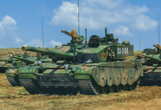 中国列装500辆99式坦克 新贫铀弹可穿透美M1