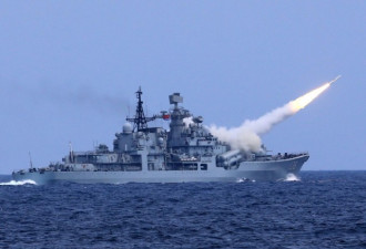 中东战场再扬威 中国导弹击沉美制运输船