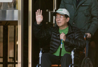 蔡英文双十庆典邀陈水扁 国民党：这是要特赦？