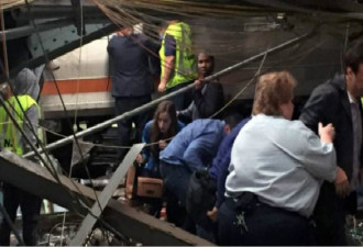 美新泽西列车脱轨酿重大伤亡 驾驶员生还？