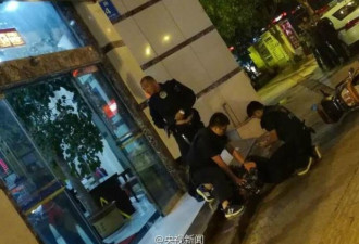 民警追捕逃犯中弹负伤 19分钟后制伏逃犯