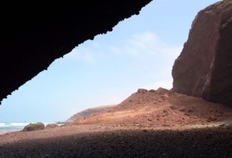 摩洛哥那座大自然鬼斧神工的红拱门塌了…
