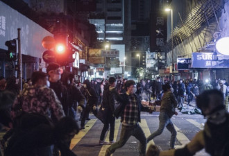 传香港拟增高级警司 专责应对游行示威
