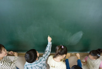 加拿大教育开支10年增200亿 八成给教师涨福利