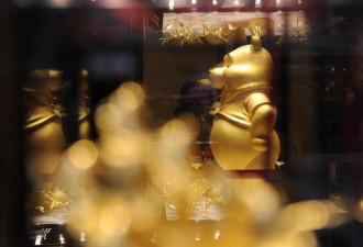 全世界最贵维尼熊!33斤黄金打造 价值超600万