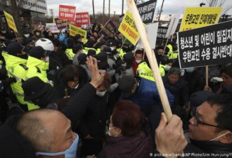 韩国隔离点居民抗议 朝鲜:防疫关乎存亡