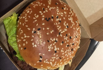 加拿大限定麦当劳推出中国四川汉堡！