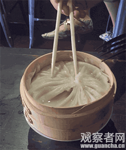 这种超大号汤包在纽约火了，正像病毒一样传播