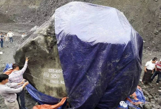缅甸发现近200吨玉原石 有2间房子大
