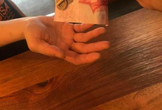 找钱怕性骚扰“绝对安全”神技笑喷网友