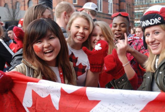 加拿大中国留学生数量大增78% 年龄越来越小