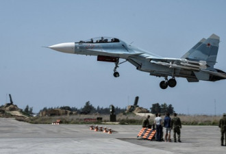 普京：超20架战机和千名军人已经撤出叙利亚