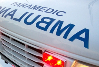 密西沙加四岁儿童被车撞成重伤 紧急送院抢救