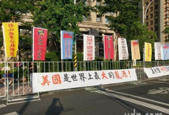 这几天，世界发生了三件意味深长的大事