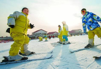 北京将要求中小学生至少掌握一个冰雪运动项目