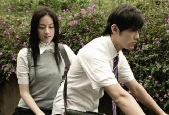 她突然公开已结婚怀孕 举办婚礼老公却没出席？