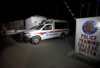 巴基斯坦警察学校遇袭48人死 男子引爆炸弹背心