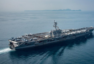 美国军舰通过台海 向北京传达强硬讯息