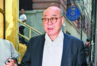 香港退休法官不满社会撕裂 决意参加特首选举