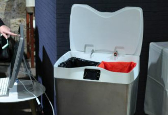 法国推出智能分类垃圾桶 投垃圾也享购物折扣