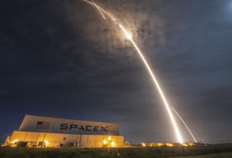 SpaceX初步确定火箭爆炸原因 年底前重启发射