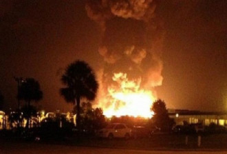 美国阿拉巴马州天然气管爆炸引发山火 1死7伤