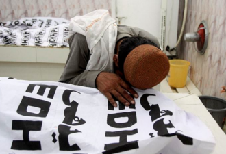 巴基斯坦一集会发生自杀式袭击，已致70死