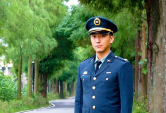 台军官宣布退伍:我是中国人不为分离主义而战