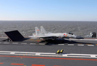 中国歼15频传坠机  山寨了不能飞的战机
