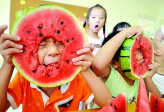 真是吃瓜群众！中国人吃掉世界70%的西瓜