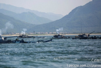 中国海警船巡航钓鱼岛领海 日本全程紧盯并抗议