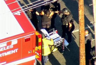 洛杉矶发生人质劫持事件 嫌疑人与警方枪战
