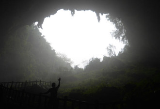 湖南一巨型神秘“天坑”内现太平军所留城墙