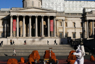 伦敦广场被布置成火星 展现未来移民场景