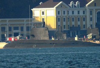 官方泄密 解放军重启新潜艇生产线