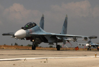 两架不明身份无人机接近俄驻叙空军基地遭击落