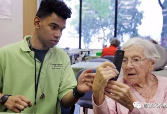 加拿大养老院一个护理工要照顾15个老人