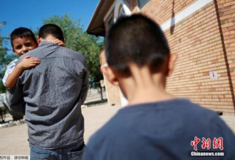 美政府面临儿童与非法移民父母团聚最后期限