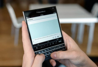 黑莓确认将推出最后一款键盘手机报答粉丝