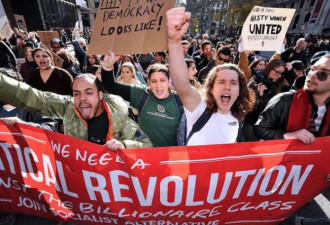 纽约反特朗普游行进入第四天 5千民众沿街示威
