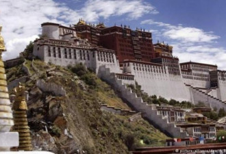 中国总理李克强罕见赴西藏考察3天