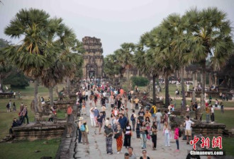 柬埔寨吴哥窟票价上调后国际游客不降反增