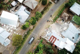 印尼龙目岛遭7级强震 至少82人死