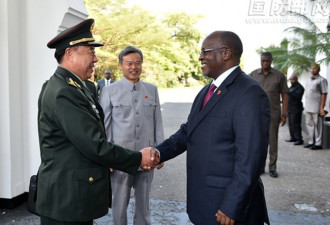 范长龙访问坦桑尼亚 军贸合作或成重头戏