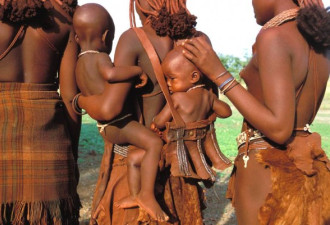 非洲一部落，男子可娶5个妻子，这习俗受不了
