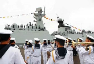 中国海军1年服役20艘新军舰 万吨舰&quot;下饺子&quot;