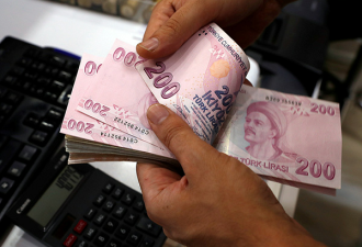 土耳其里拉日贬20% 新一轮金融危机来了