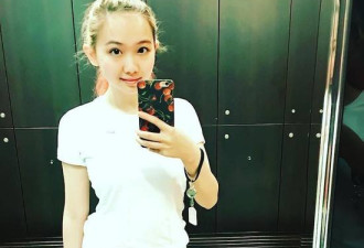 这个西方最红亚裔主播，刚刚拿下了AV奥斯卡