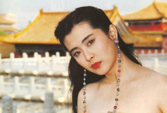 王祖贤28年前拍广告照片曝光，美得不可方物